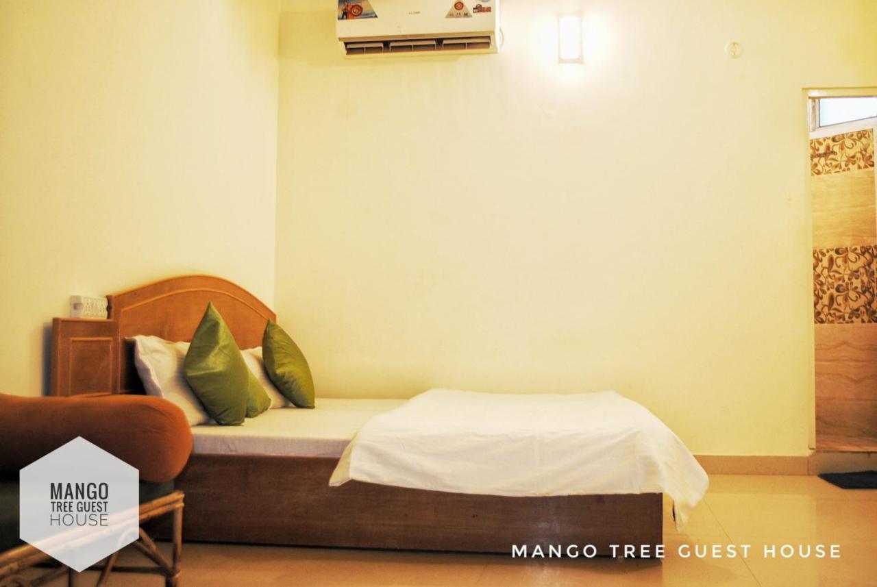 Mango Tree Guest House Risikés Kültér fotó