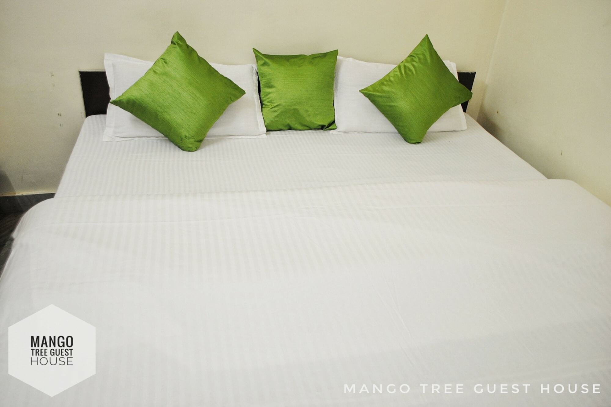 Mango Tree Guest House Risikés Kültér fotó